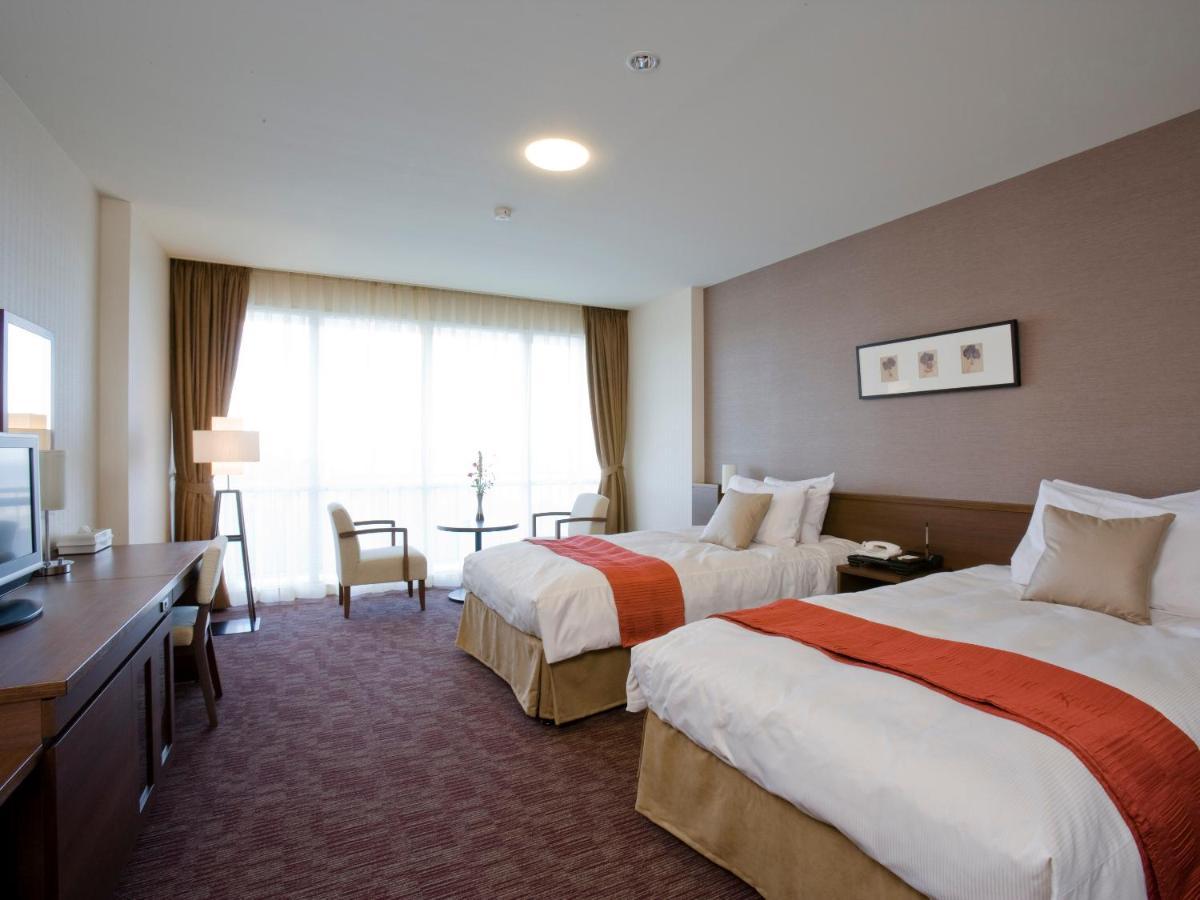 Gamagori Onsenkyo Mikawa Bay Hills Hotel Nishio Экстерьер фото